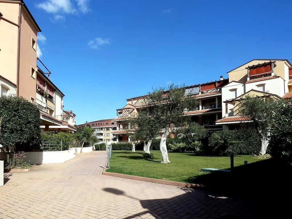 דירות אלגהרו Borgo Degli Ulivi 0*,  איטליה
